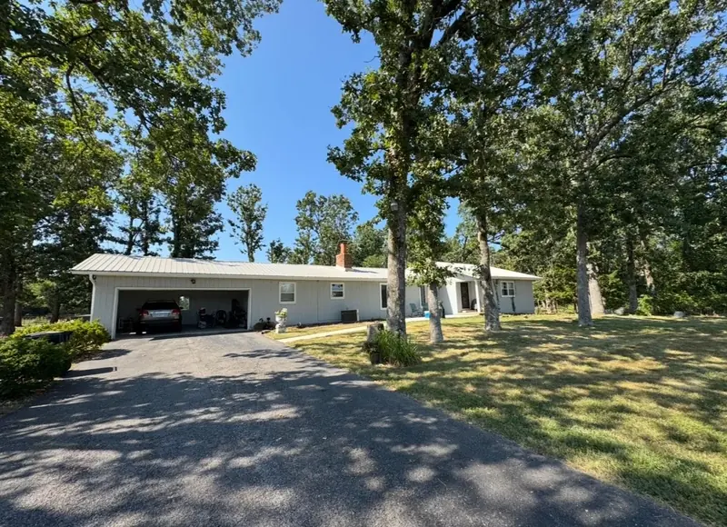 Ozarks property served by White’s Construction