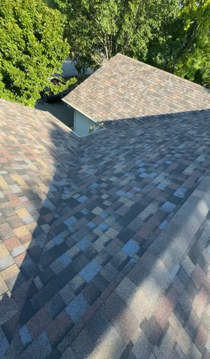 Completed architectural shingle roof
